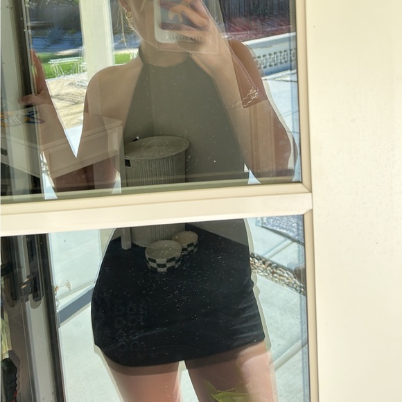 LIONESS: THE RAY MINI DRESS IN BLACK - Picture 3 of 5